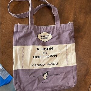 Penguin Books Tote Bag in Purple and Cream